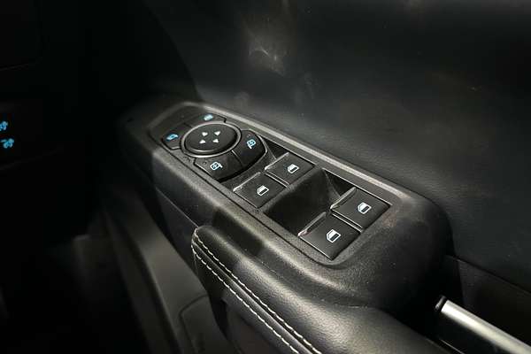 2023 Ford Everest Platinum