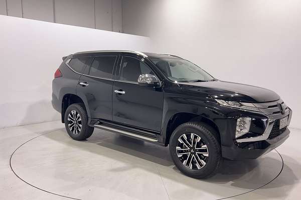 2022 Mitsubishi Pajero Sport Exceed QF