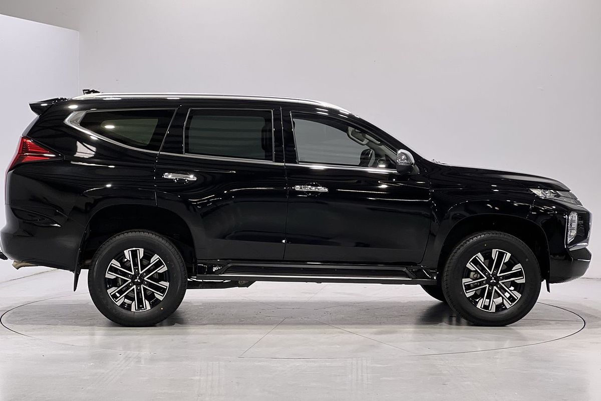 2022 Mitsubishi Pajero Sport Exceed QF