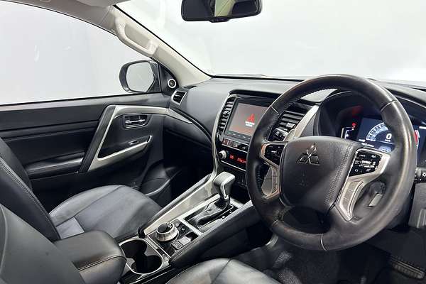2022 Mitsubishi Pajero Sport Exceed QF
