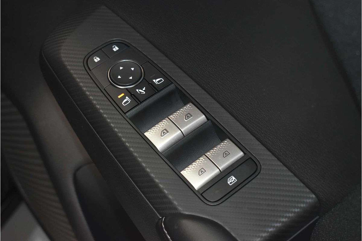 2022 Mitsubishi Outlander LS ZM