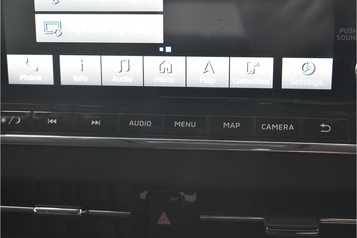2022 Mitsubishi Outlander LS ZM