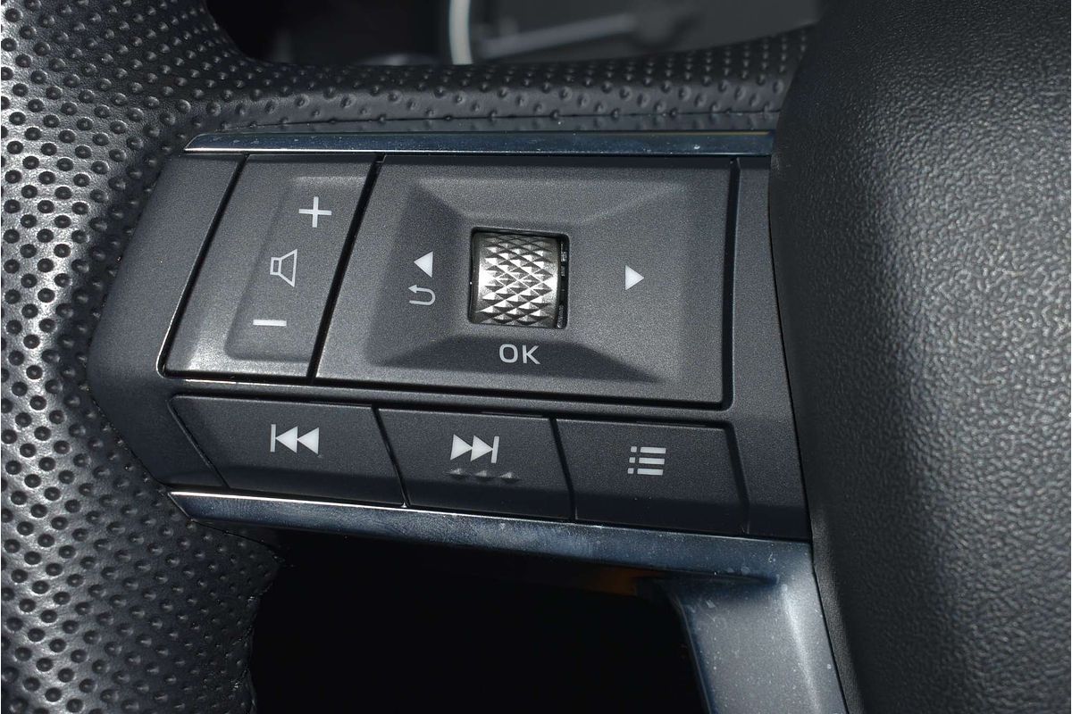 2022 Mitsubishi Outlander LS ZM