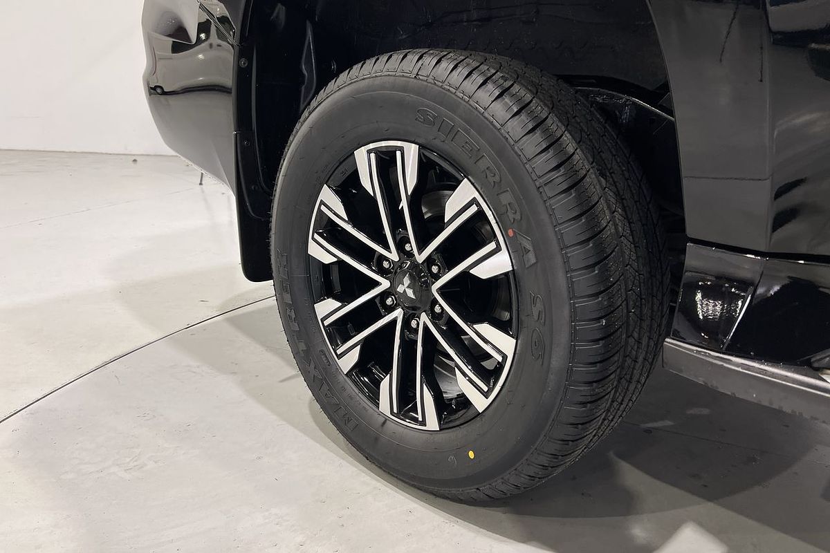 2022 Mitsubishi Pajero Sport Exceed QF