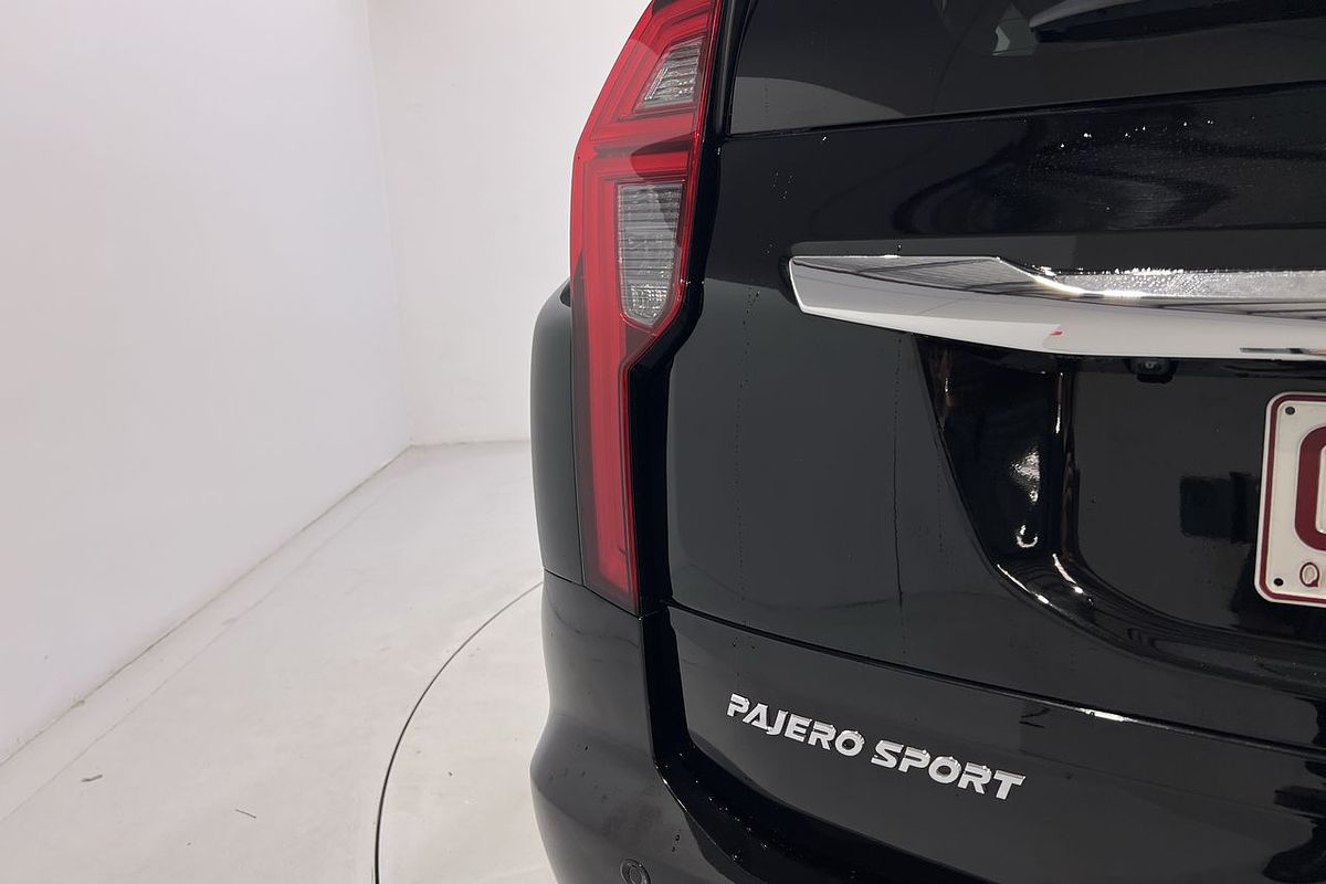 2022 Mitsubishi Pajero Sport Exceed QF