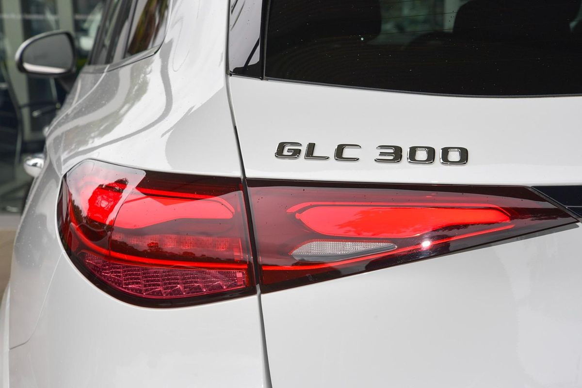 2024 Mercedes-Benz GLC-Class GLC300 X254