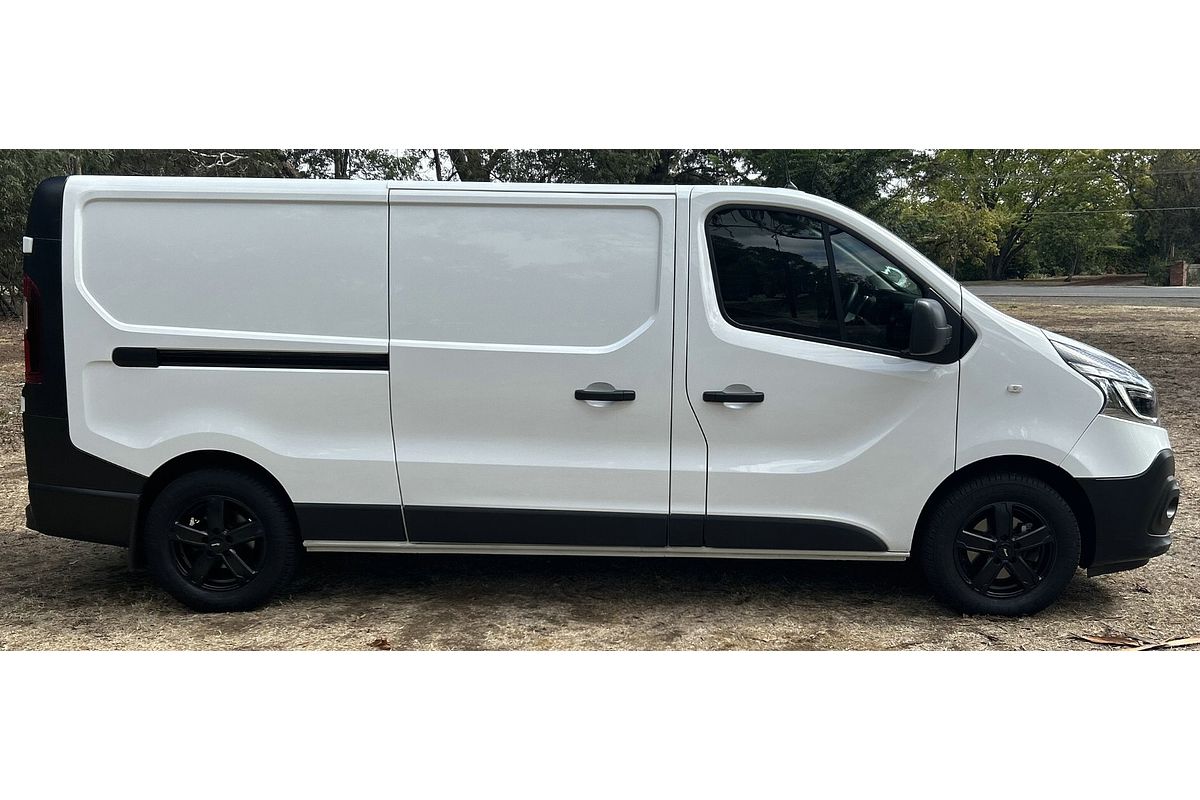2021 Renault Trafic Premium 103kW X82 LWB