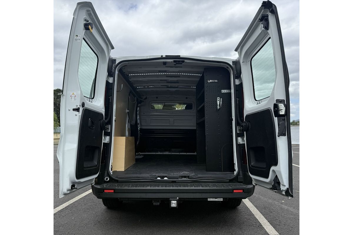 2021 Renault Trafic Premium 103kW X82 LWB
