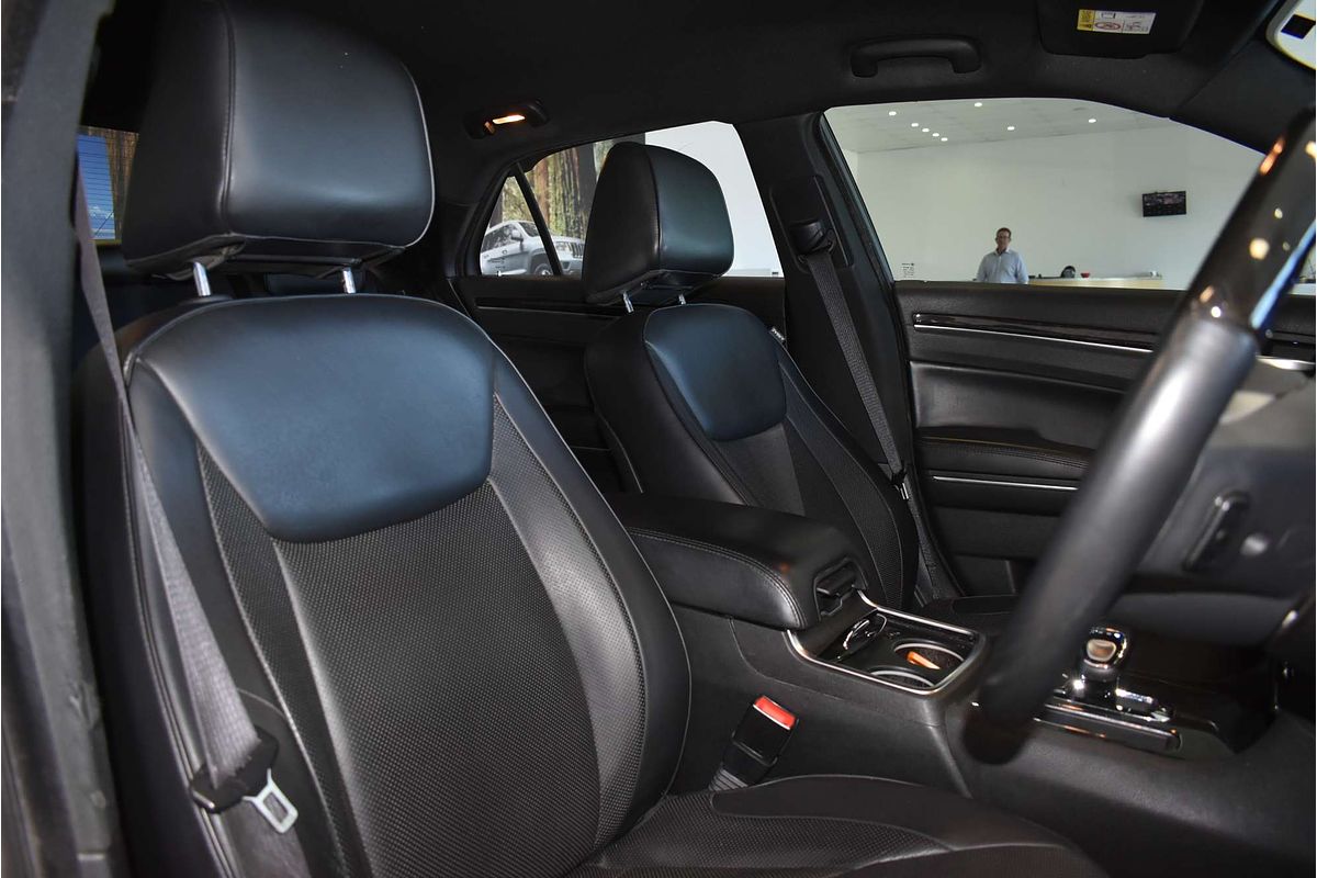 2014 Chrysler 300 C LX