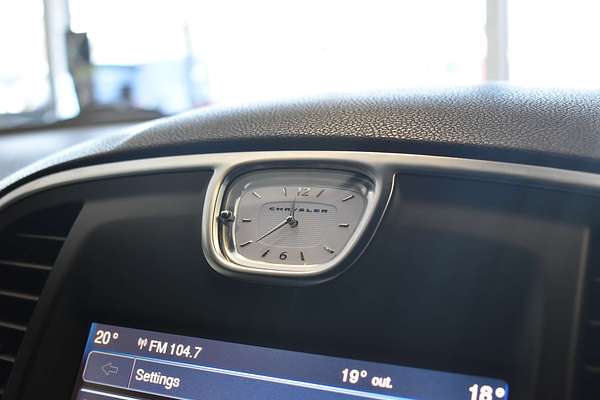 2014 Chrysler 300 C LX