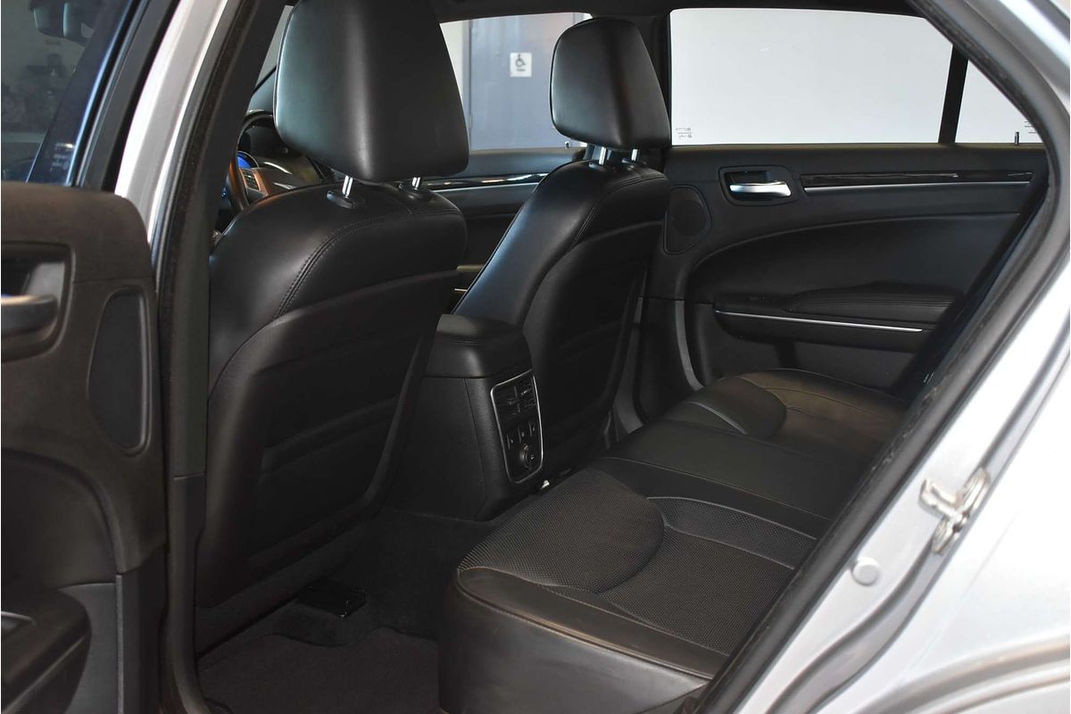 2014 Chrysler 300 C LX