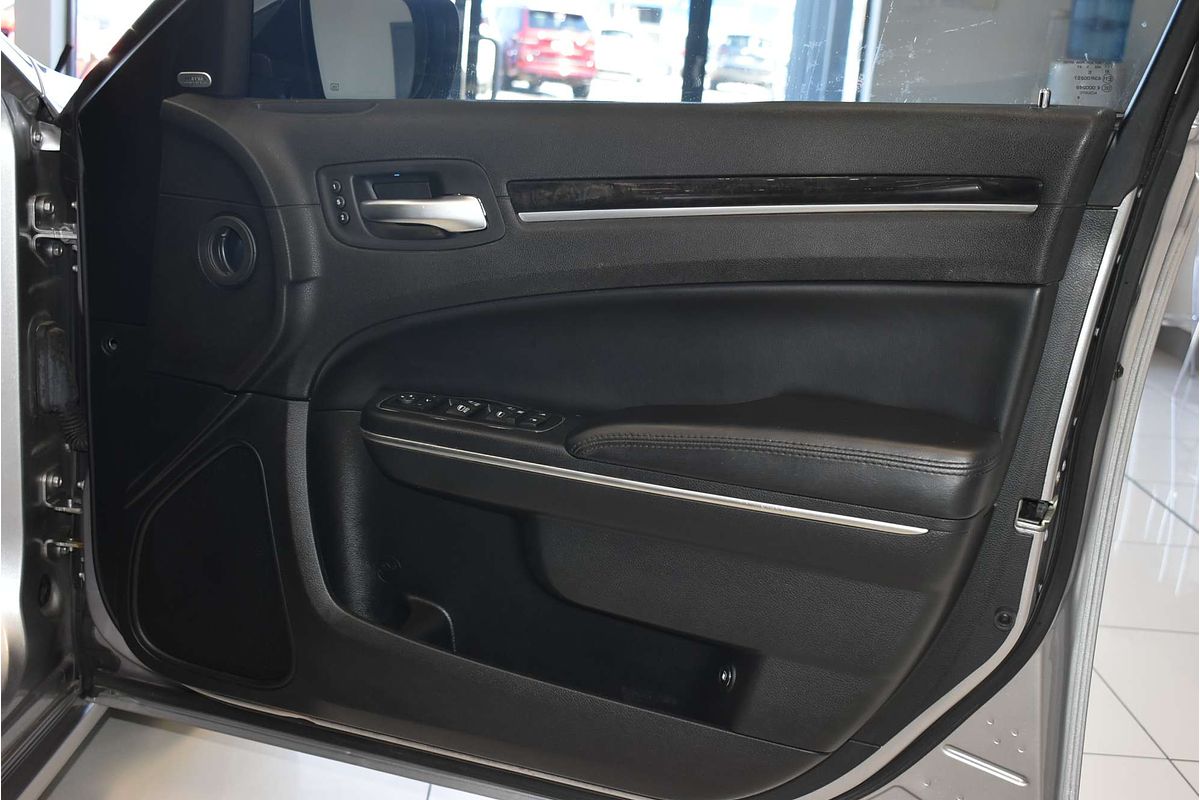 2014 Chrysler 300 C LX