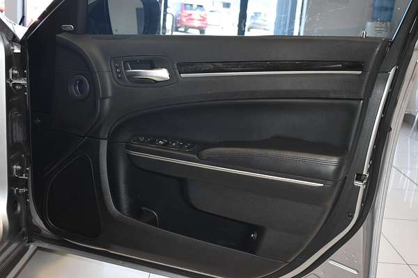 2014 Chrysler 300 C LX