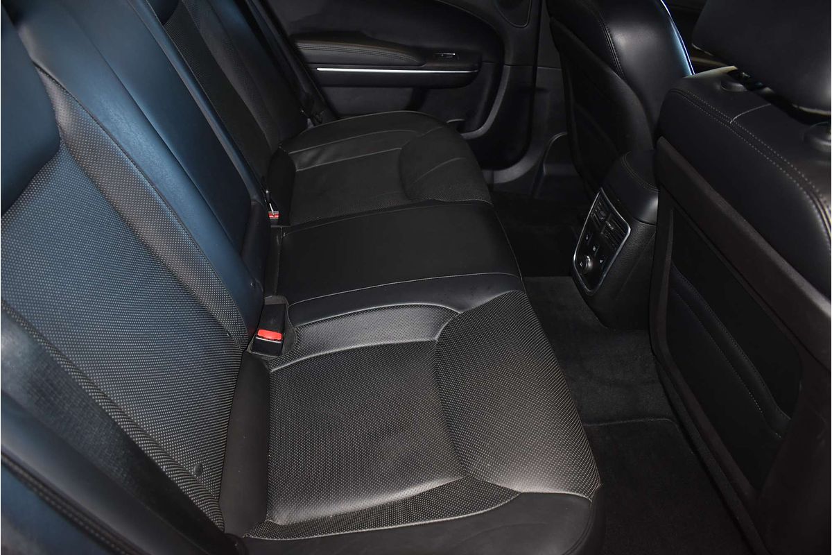 2014 Chrysler 300 C LX
