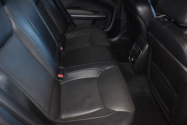 2014 Chrysler 300 C LX