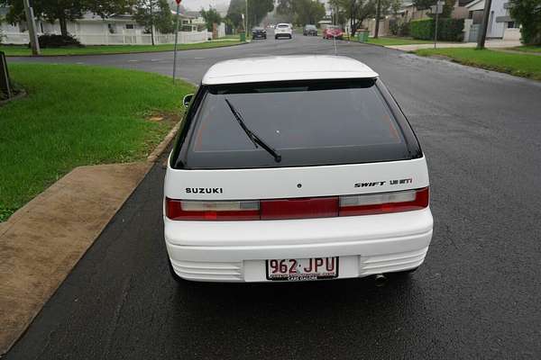 1996 Suzuki Swift GTi