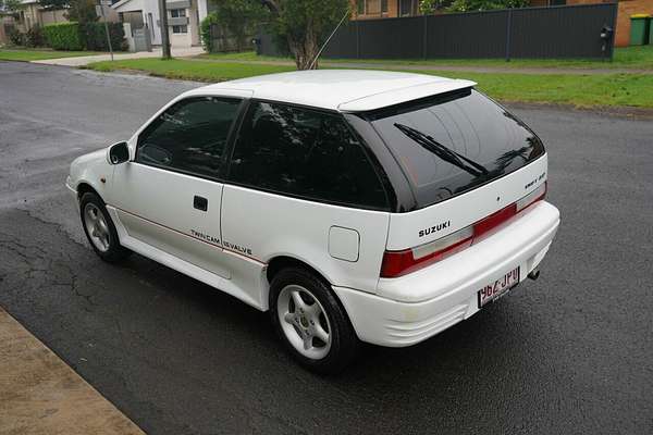 1996 Suzuki Swift GTi