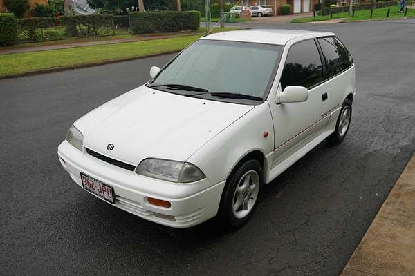 1996 Suzuki Swift GTi