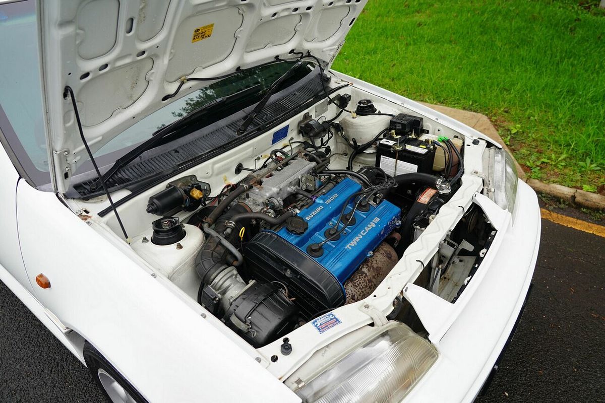 1996 Suzuki Swift GTi