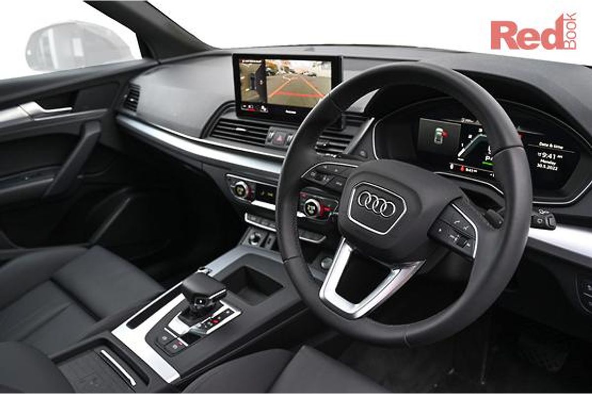 2024 Audi Q5 40 TDI Sport FY