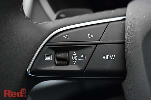 2024 Audi Q5 40 TDI Sport FY