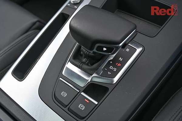 2024 Audi Q5 40 TDI Sport FY