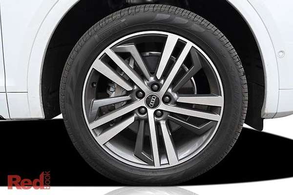 2024 Audi Q5 40 TDI Sport FY