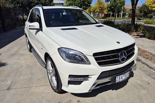 2012 Mercedes-Benz M-Class ML250 BlueTEC W166