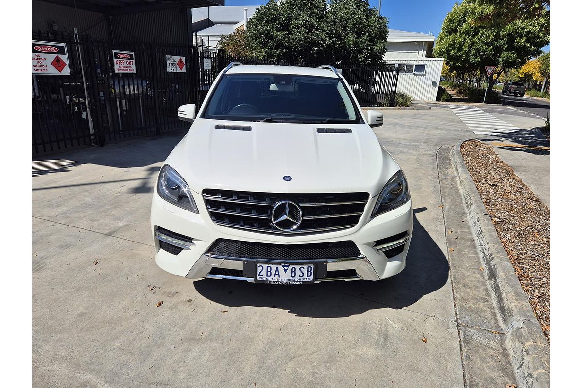 2012 Mercedes-Benz M-Class ML250 BlueTEC W166