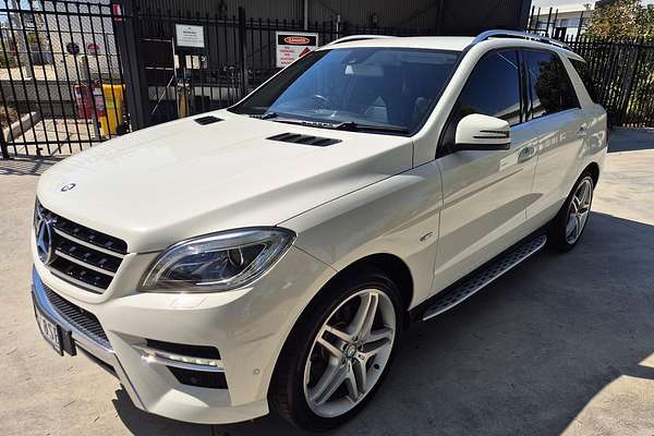 2012 Mercedes-Benz M-Class ML250 BlueTEC W166