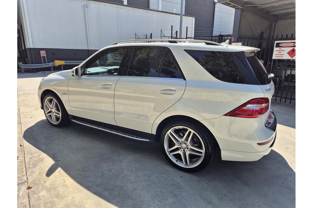 2012 Mercedes-Benz M-Class ML250 BlueTEC W166