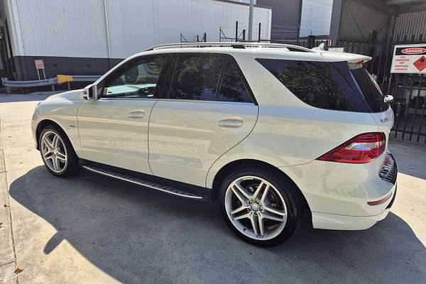 2012 Mercedes-Benz M-Class ML250 BlueTEC W166