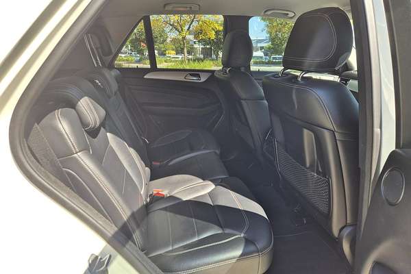 2012 Mercedes-Benz M-Class ML250 BlueTEC W166