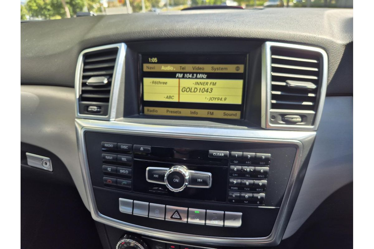 2012 Mercedes-Benz M-Class ML250 BlueTEC W166