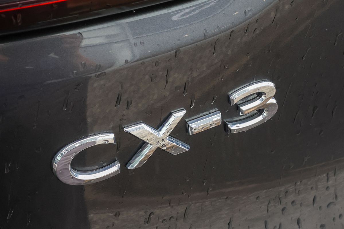 2022 Mazda CX-3 sTouring DK