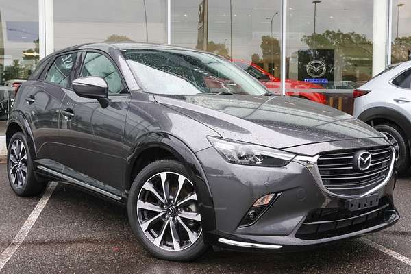 2022 Mazda CX-3 sTouring DK