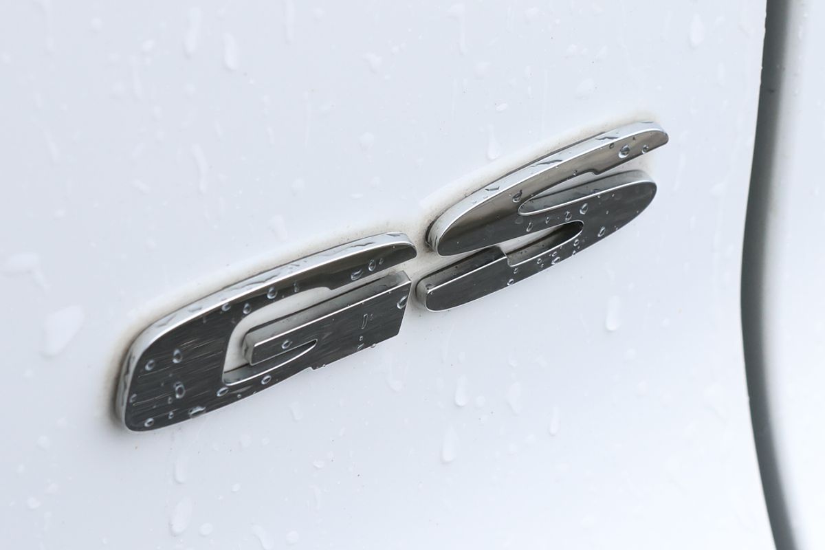 2019 MG GS Essence X SAS2