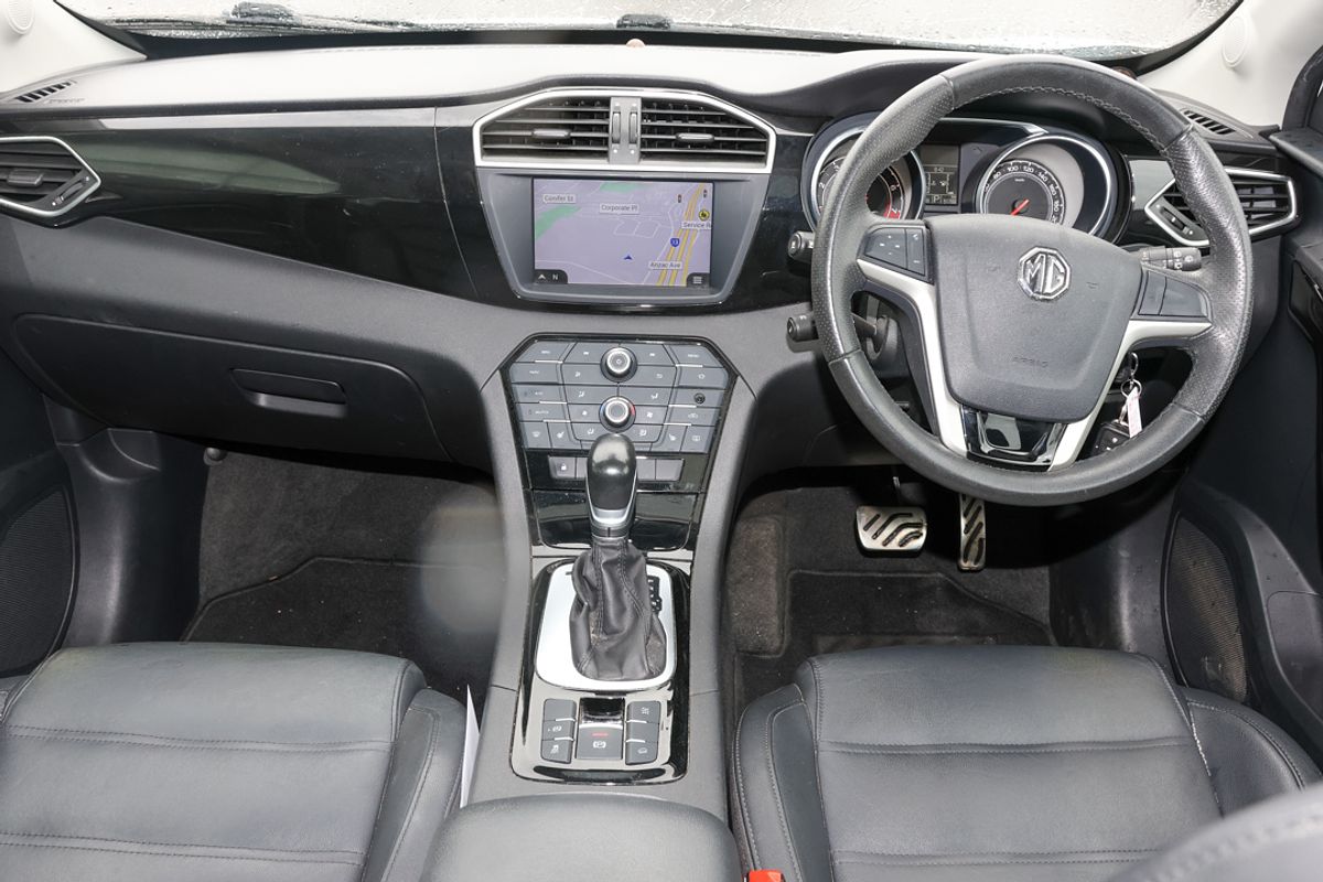 2019 MG GS Essence X SAS2