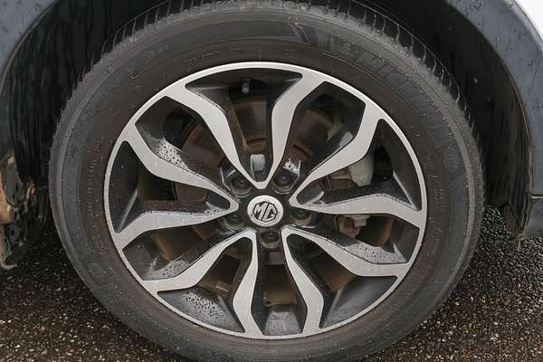 2019 MG GS Essence X SAS2