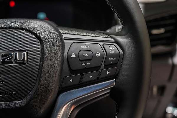 2025 Isuzu D-MAX LS-U+ 4X4