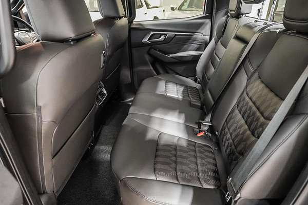 2025 Isuzu D-MAX LS-U+ 4X4