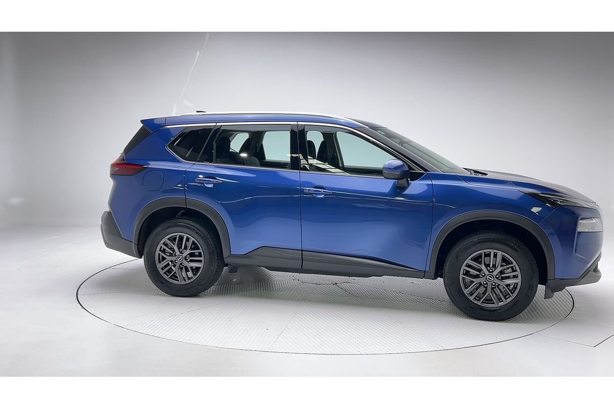 2023 Nissan X-TRAIL ST T33