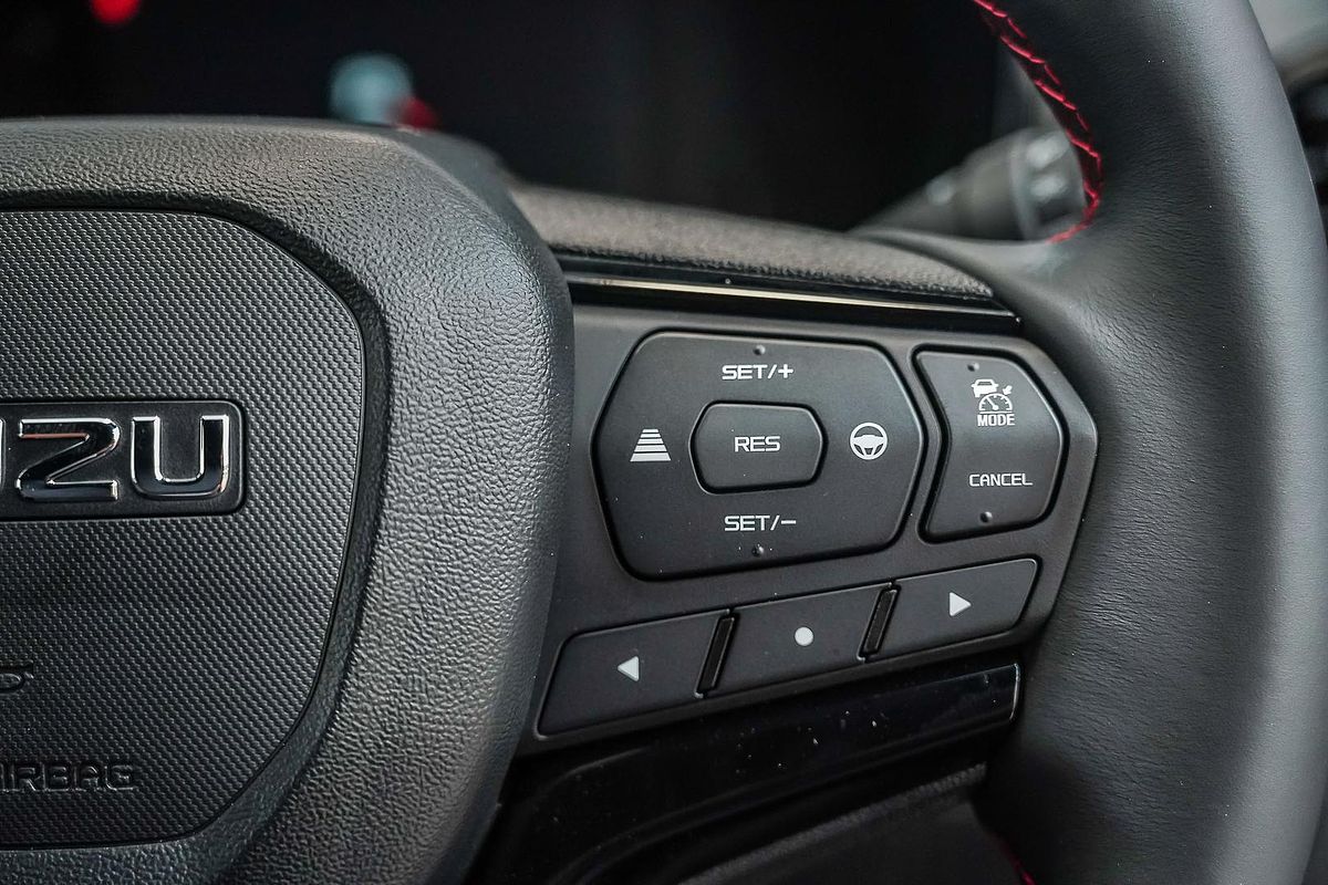 2024 Isuzu D-MAX X-TERRAIN 4X4