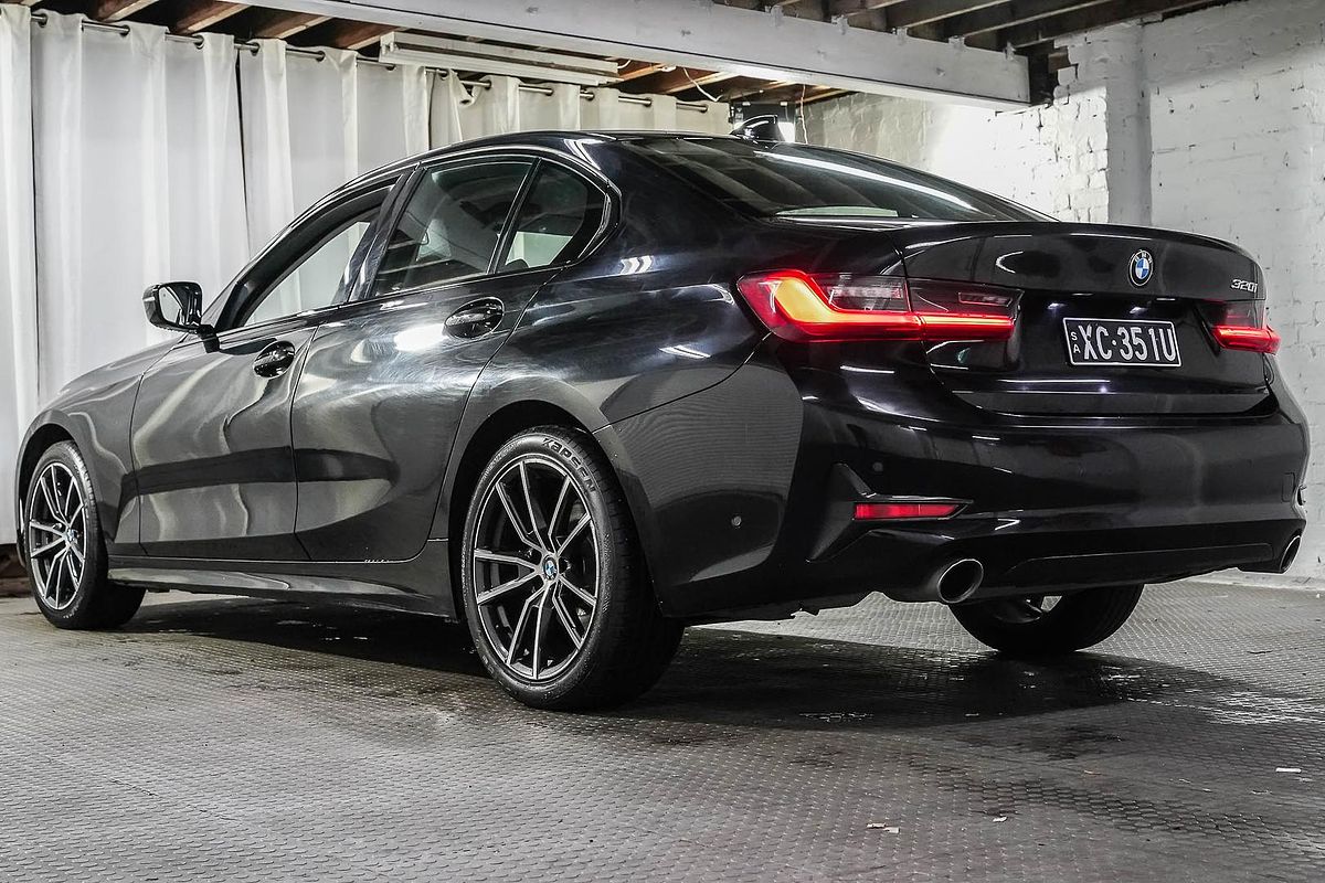 2022 BMW 3 Series 320i Luxury Line G20