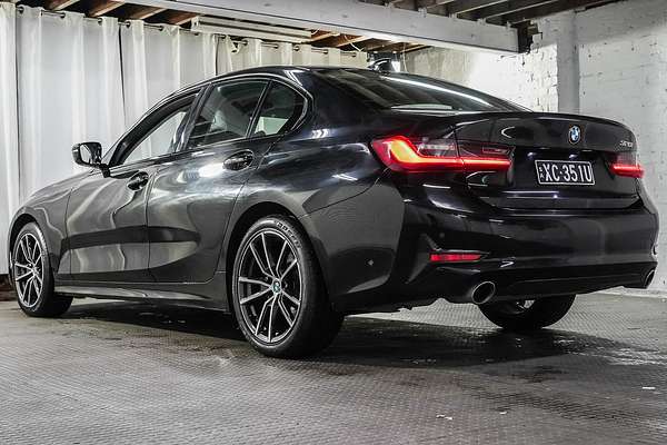 2022 BMW 3 Series 320i Luxury Line G20