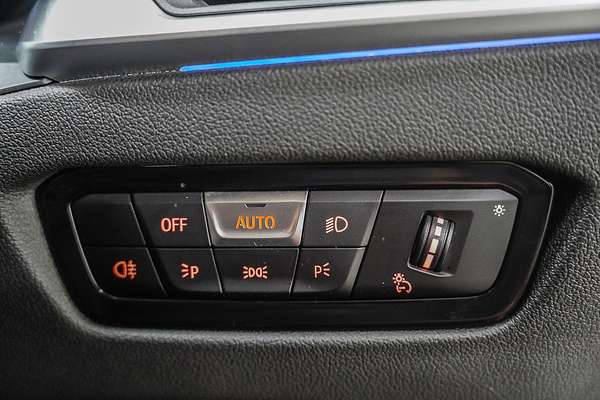 2022 BMW 3 Series 320i Luxury Line G20