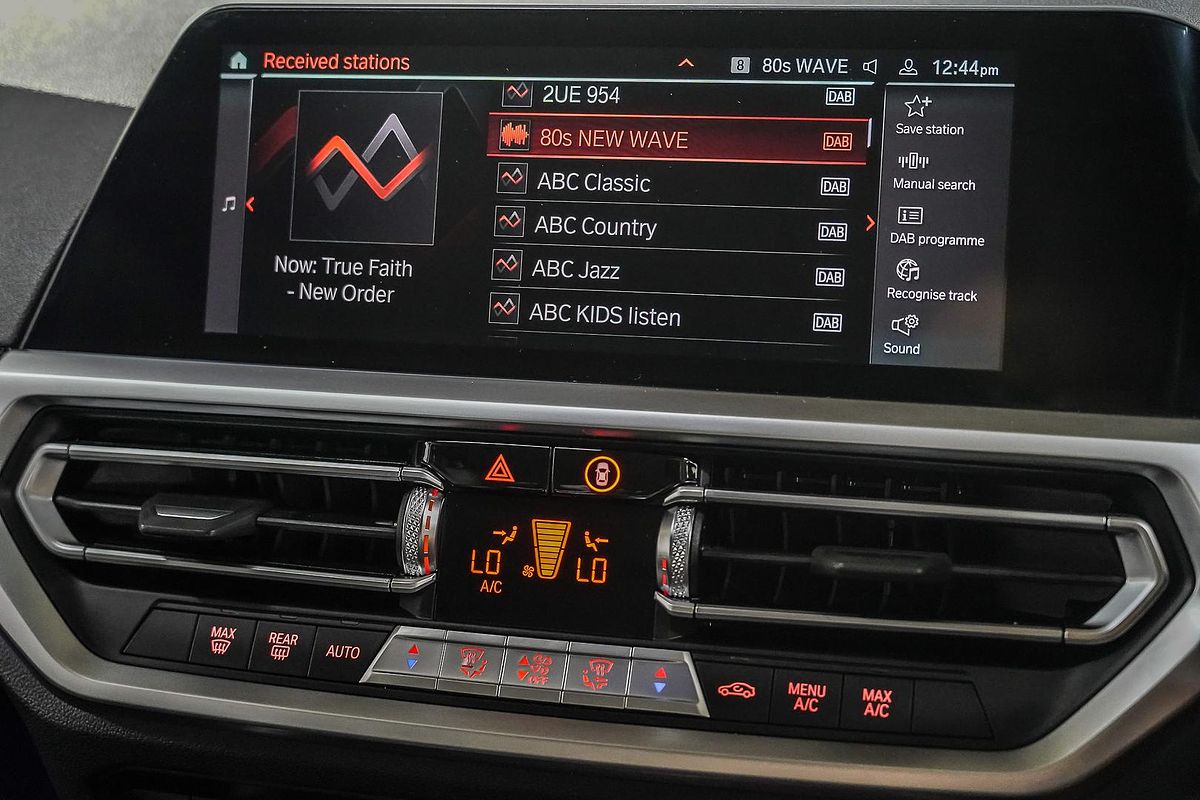 2022 BMW 3 Series 320i Luxury Line G20