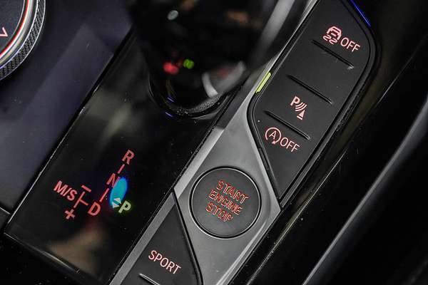 2022 BMW 3 Series 320i Luxury Line G20