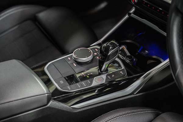2022 BMW 3 Series 320i Luxury Line G20