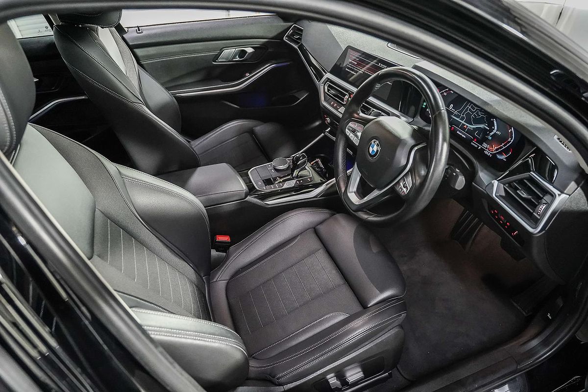 2022 BMW 3 Series 320i Luxury Line G20